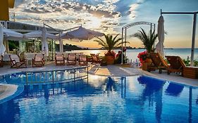 Афродита Бийч Хотел